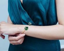 Load image into Gallery viewer, Honora Bangle
