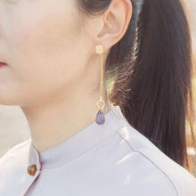 Load image into Gallery viewer, Daria Earrings
