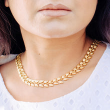 Load image into Gallery viewer, Leaf Necklace
