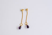 Load image into Gallery viewer, Daria Earrings
